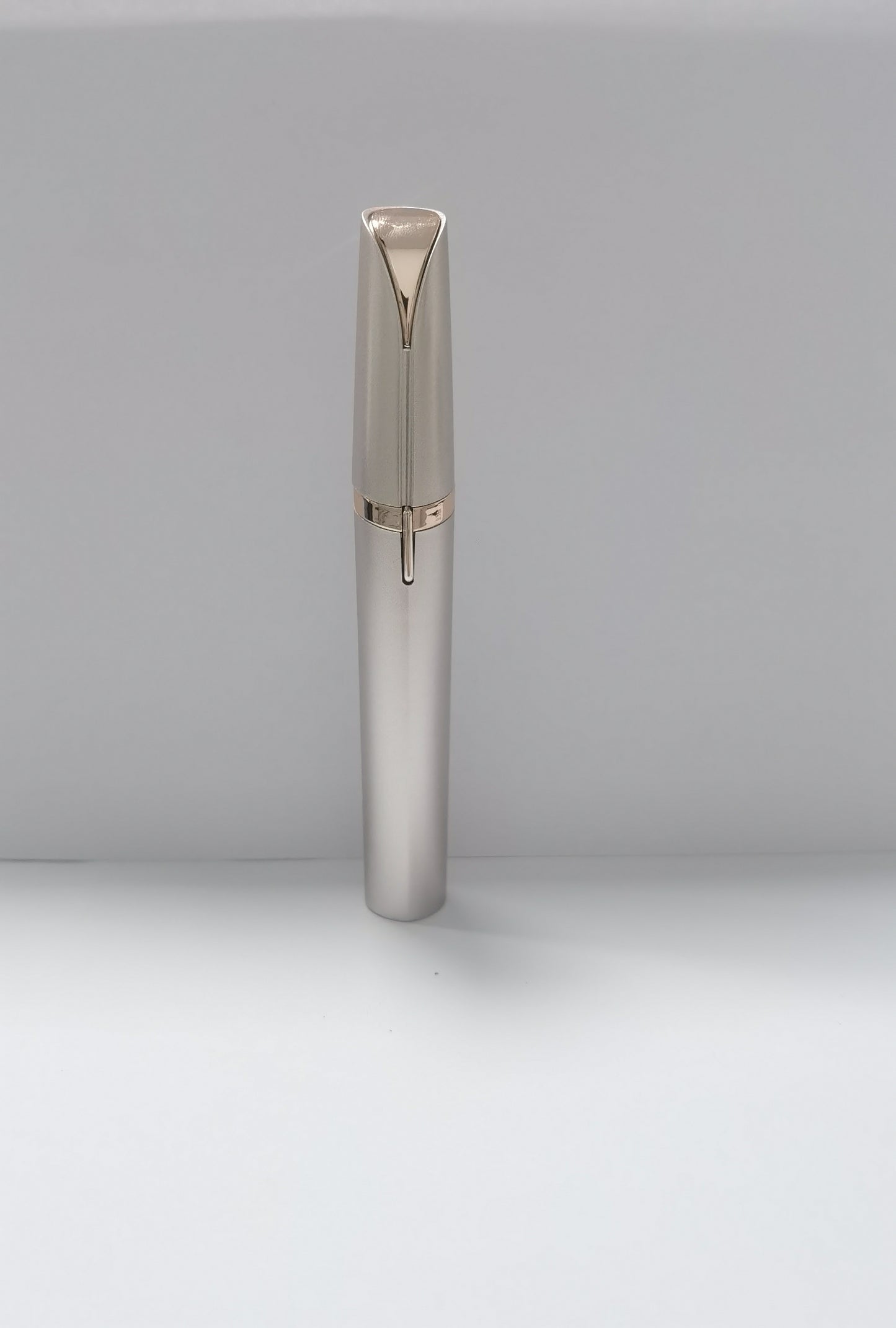 Mini Electric Eyebrow Trimmer & Hair Remover