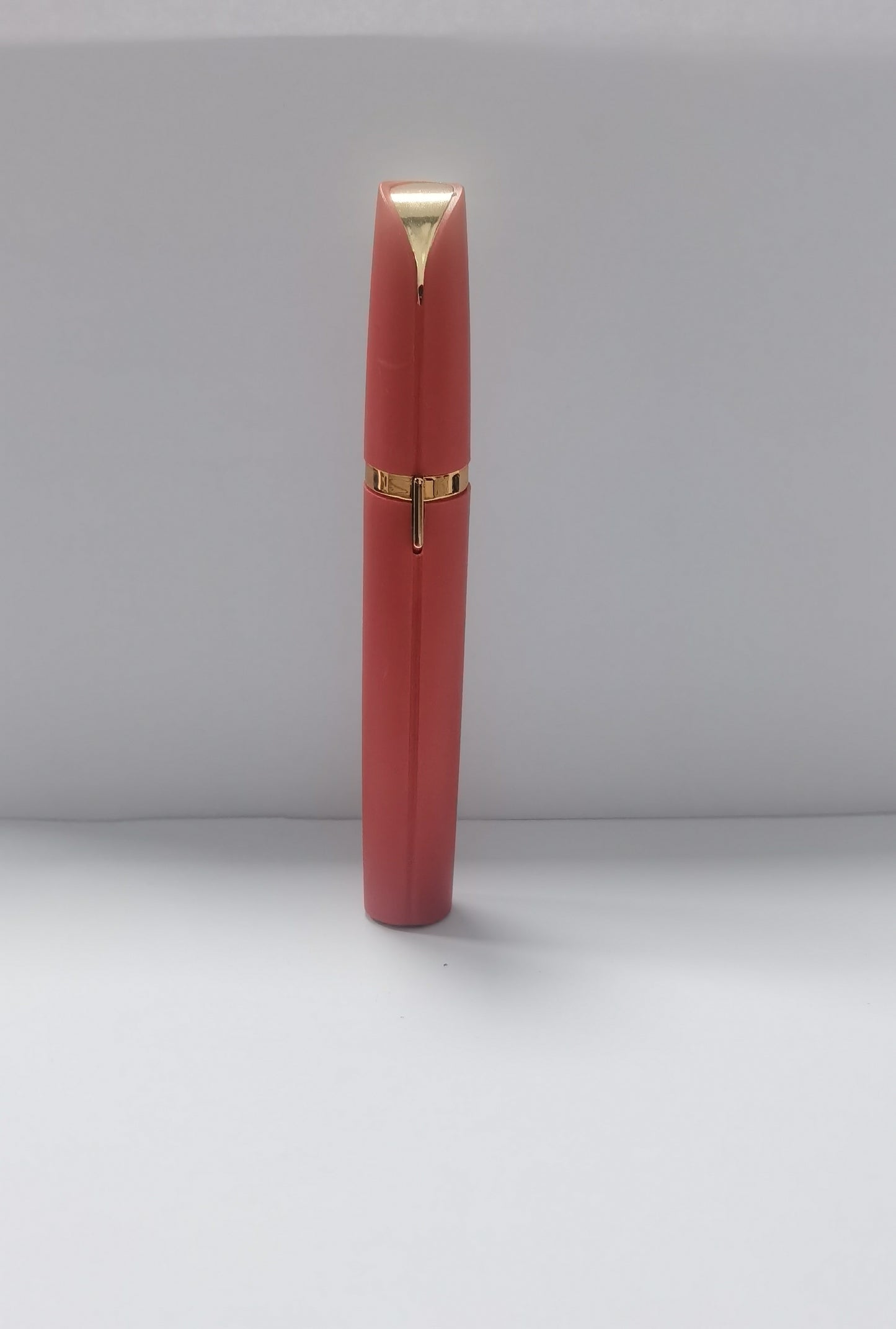 Mini Electric Eyebrow Trimmer & Hair Remover