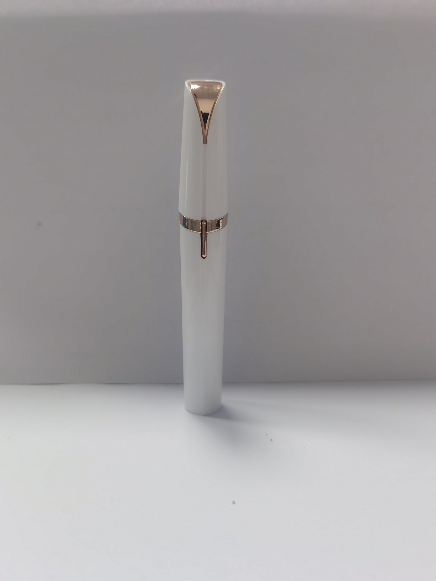 Mini Electric Eyebrow Trimmer & Hair Remover